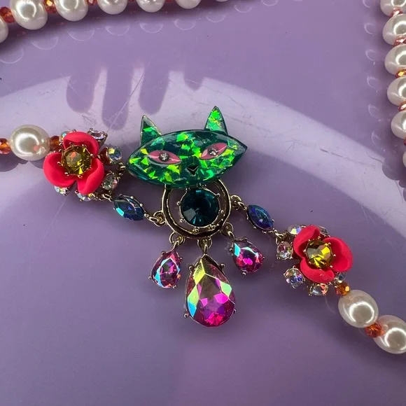 Betsey Johnson Multicolor Cat and Faux Pearl Necklace with Pink - Picture 11 of 13
